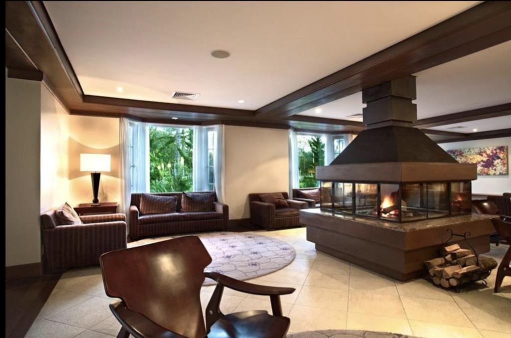 Apartamento Mountain Village กาเนรา ภายนอก รูปภาพ
